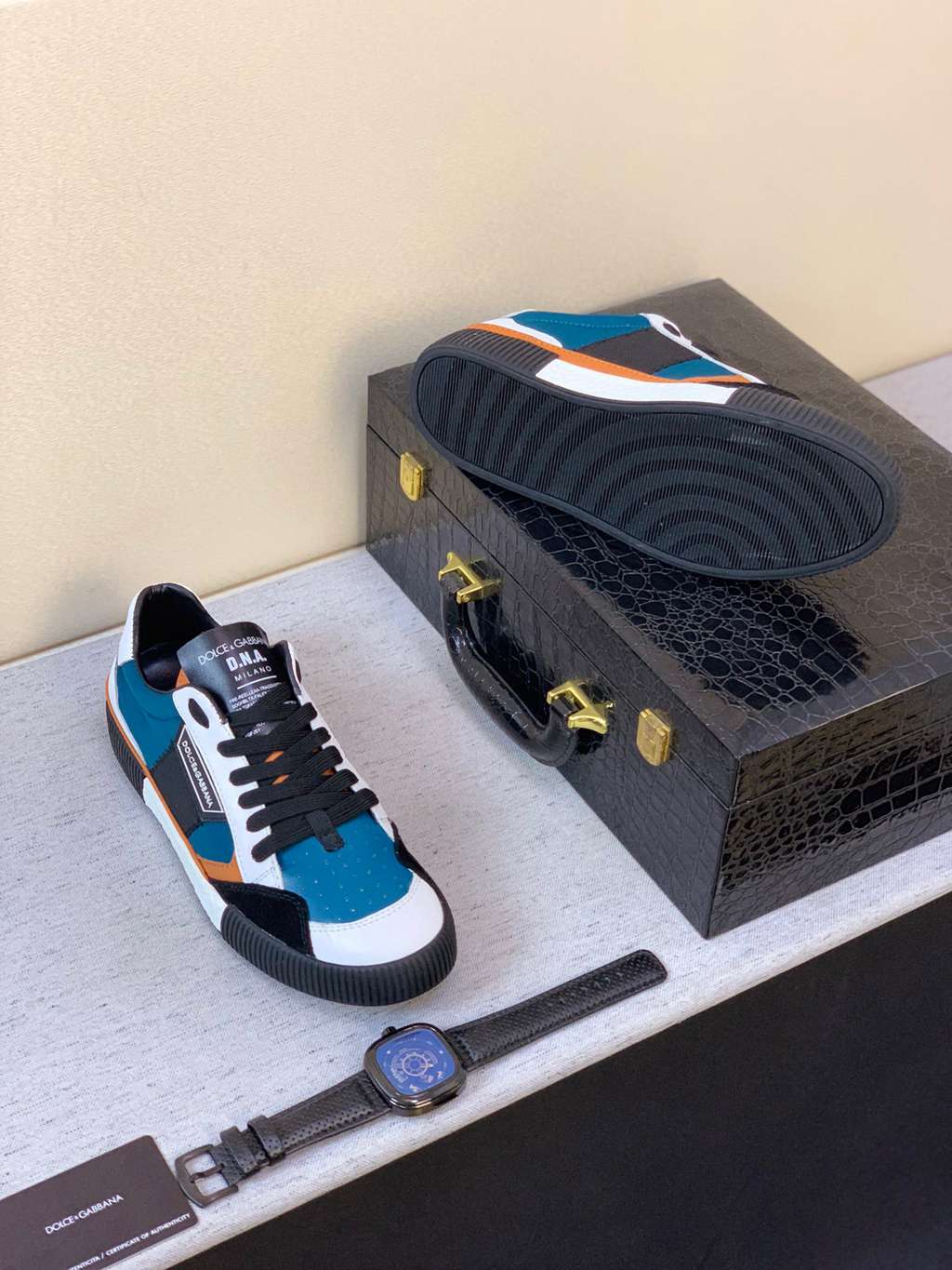 D*G sneaker